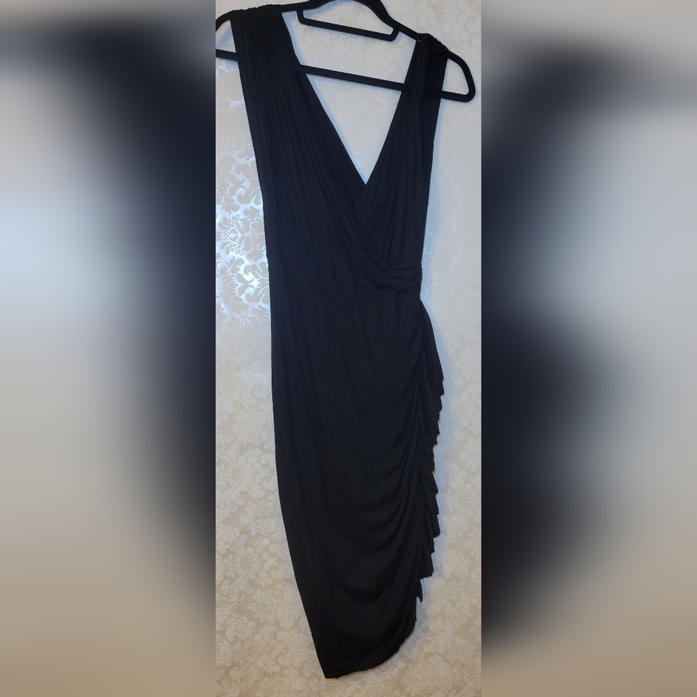 Bardot Elegant One-Shoulder Black Dress